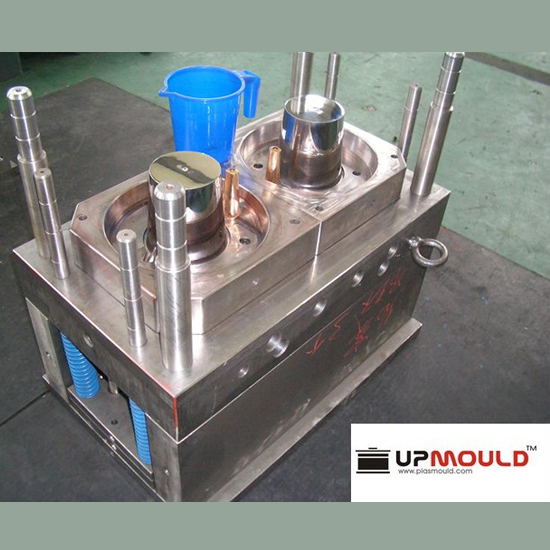 plastic commodity mould 01